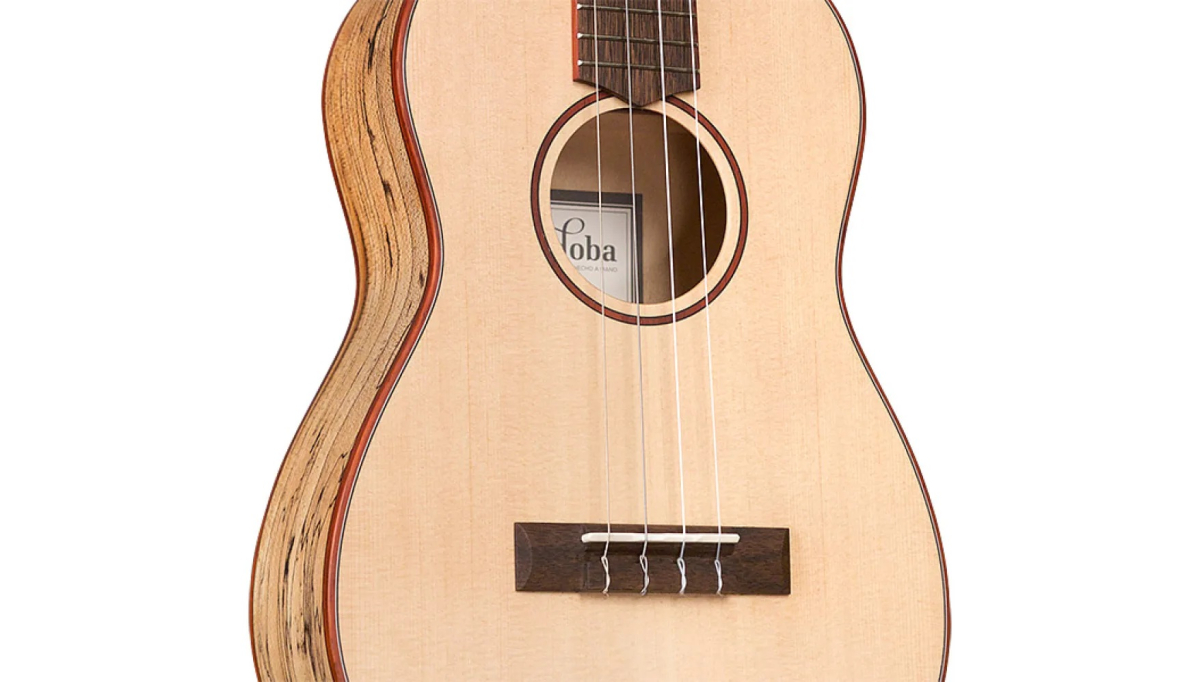 Cordoba 24B Bariton Ukulele, Decke Fichte massiv, Korpus Spalted Maple